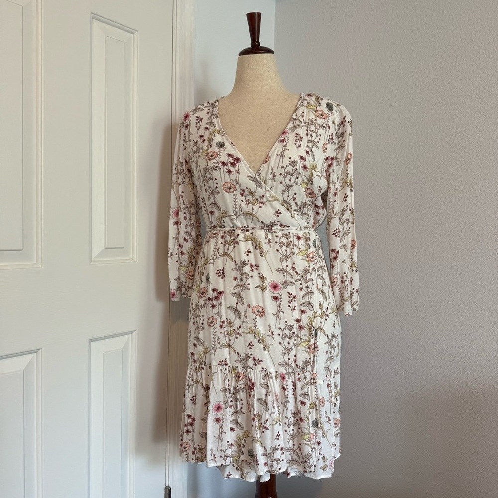GAP Cream Ruffled Tiered V-Neck Wrap Sundress